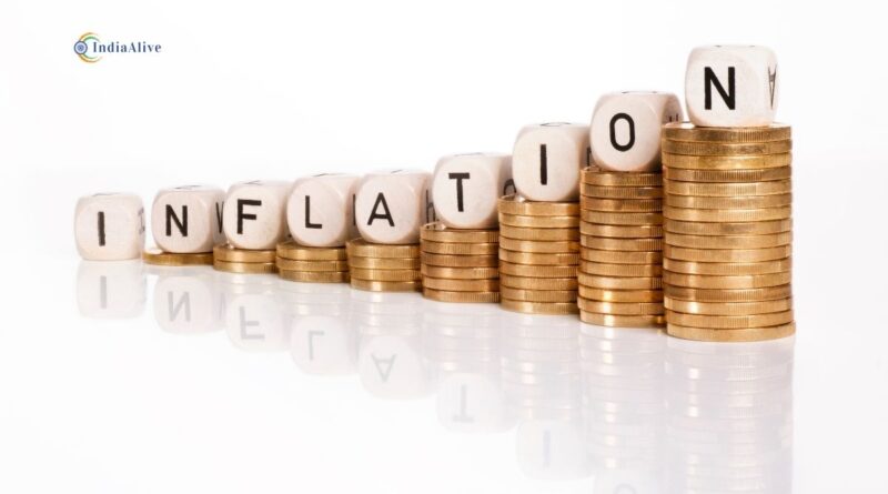महंगाई के कारण बढ़ती कीमतें और आम आदमी की रोज़मर्रा की ज़िंदगी पर असर