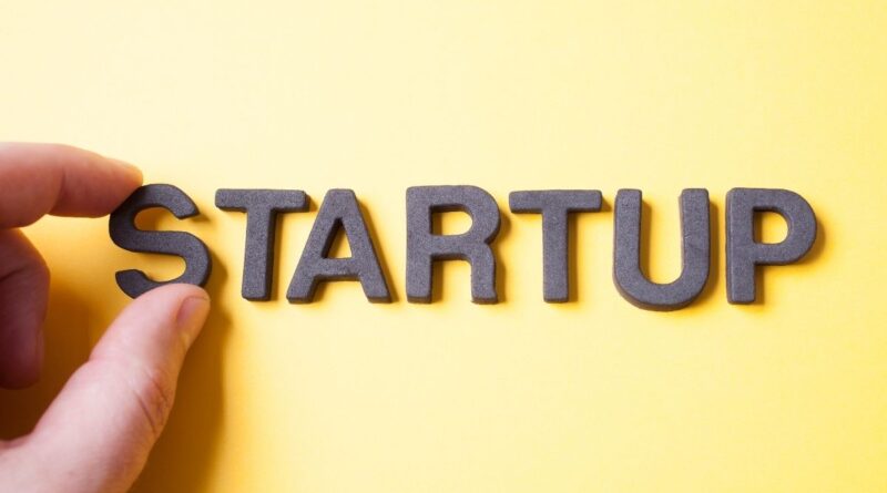 स्वरोज़गार और स्टार्टअप के जरिए युवाओं के लिए रोजगार के नए अवसर